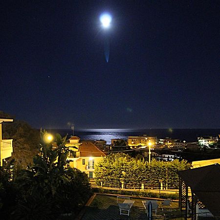 La Pace, Il Sole, Il Mare - Sanremo Casa Indipendente Vista Mare, Posto Auto Privato, Ampio Spazio Esterno Attrezzato, A Pochi Minuti Dalle Spiagge Экстерьер фото