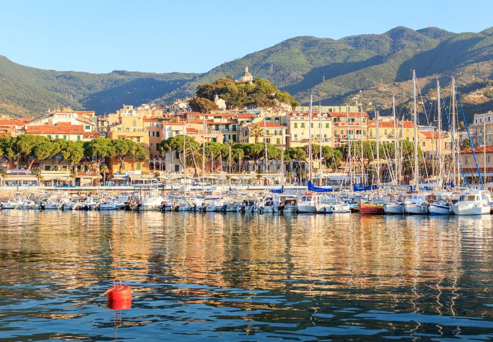 La Pace, Il Sole, Il Mare - Sanremo Casa Indipendente Vista Mare, Posto Auto Privato, Ampio Spazio Esterno Attrezzato, A Pochi Minuti Dalle Spiagge Экстерьер фото